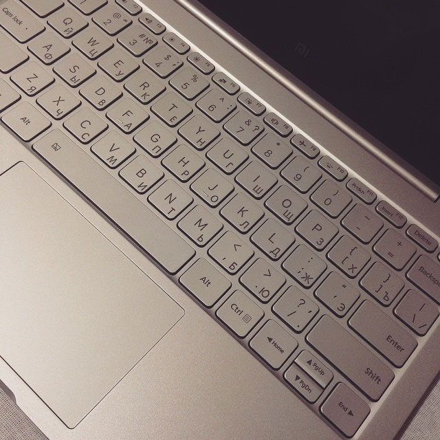 Гравировка клавиатуры ноутбука Xiaomi mi notebook air 12.5