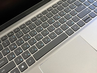 Гравировка клавиатуры Macbook